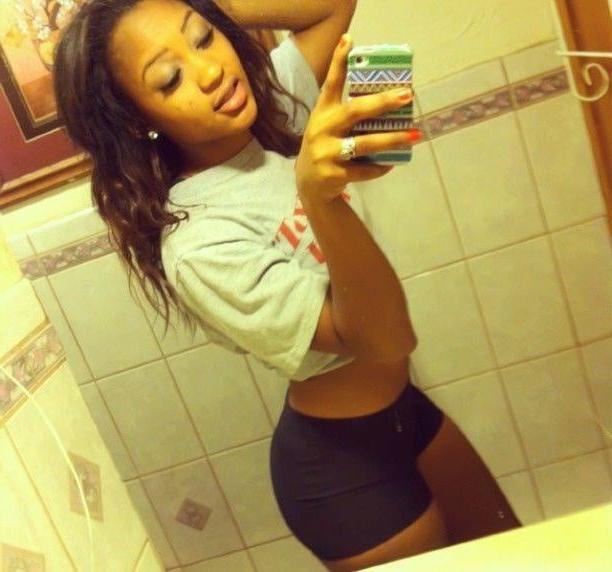 25P Mix ebony slut 24