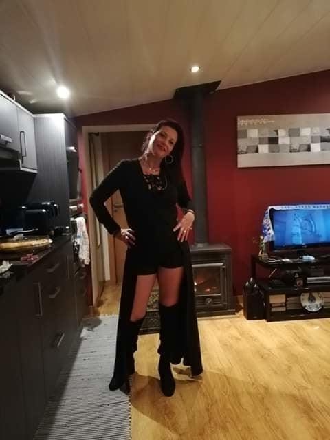 15P Slut Milf Celia