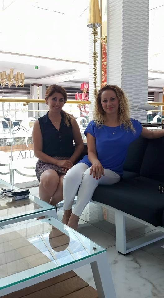 20P Turkish Sexy Mom MILF Gamze