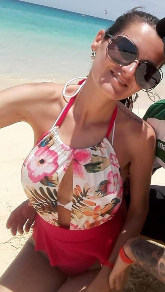 23P Hot milf Filipa