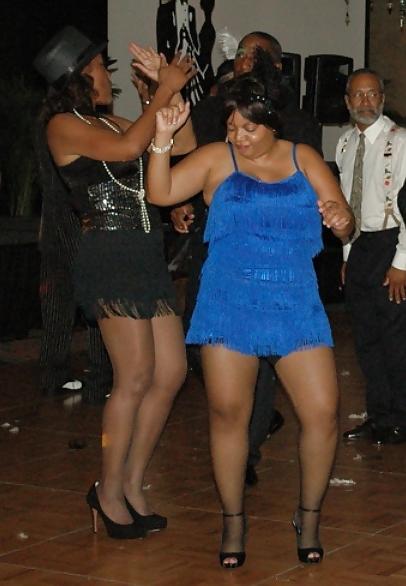 20P Sexy Ebony housewives