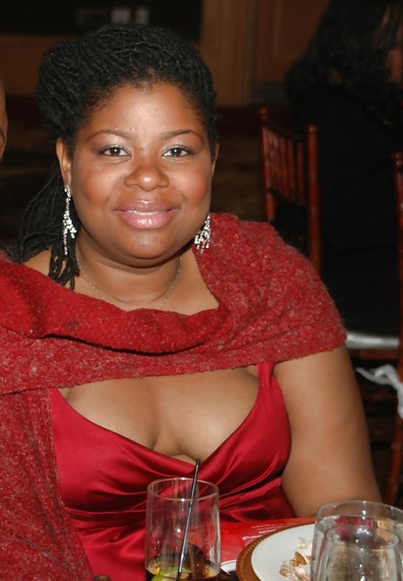 20P Sexy Ebony housewives