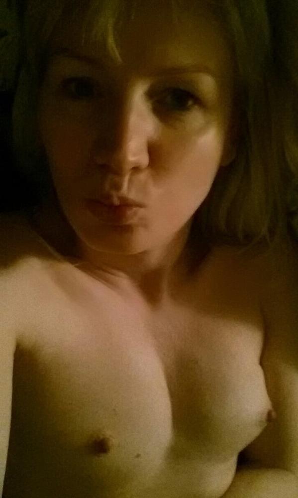 18P Small Perky Tits Angels !!