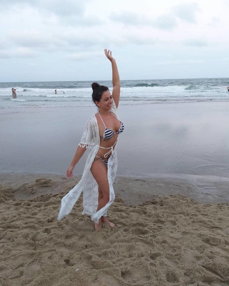 25P Alyne Lary Hot Amateur Latina Brunette Slut