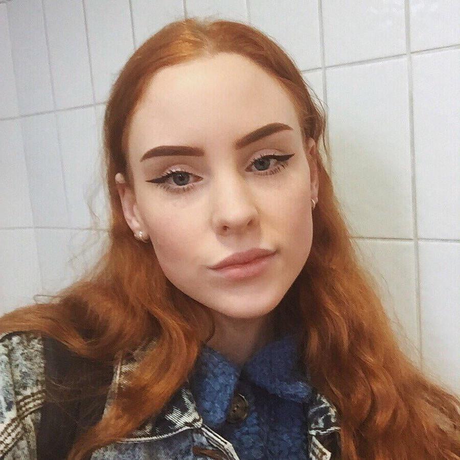 14P Nice redhead slut