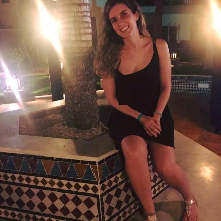 8P Milf Claudia