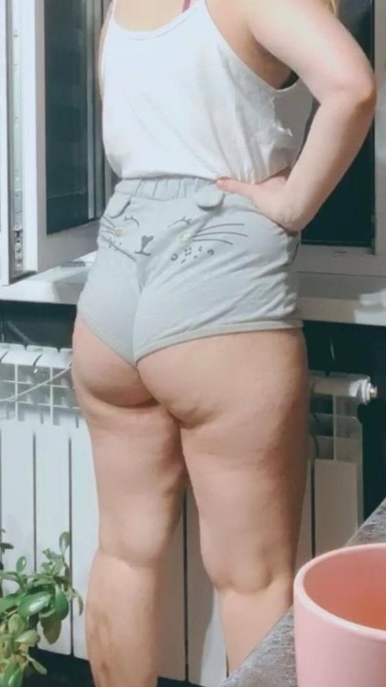 25P Turkish MILFS Mom Amateur Old&amp;Young
