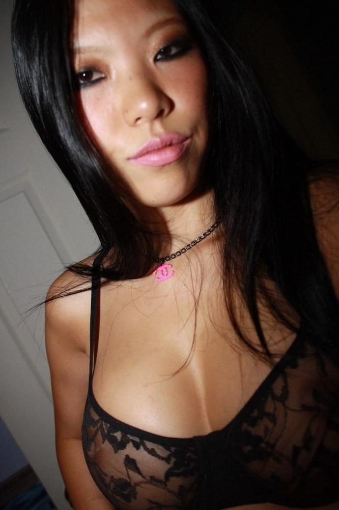 25P Asian slut