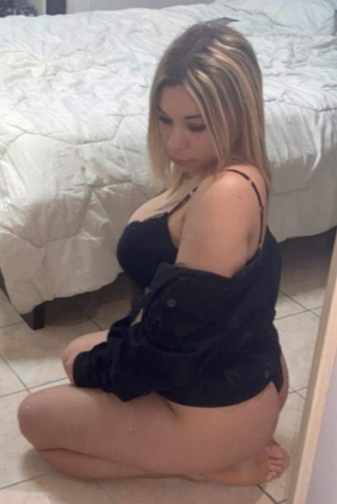 25P Mathilde nice slut