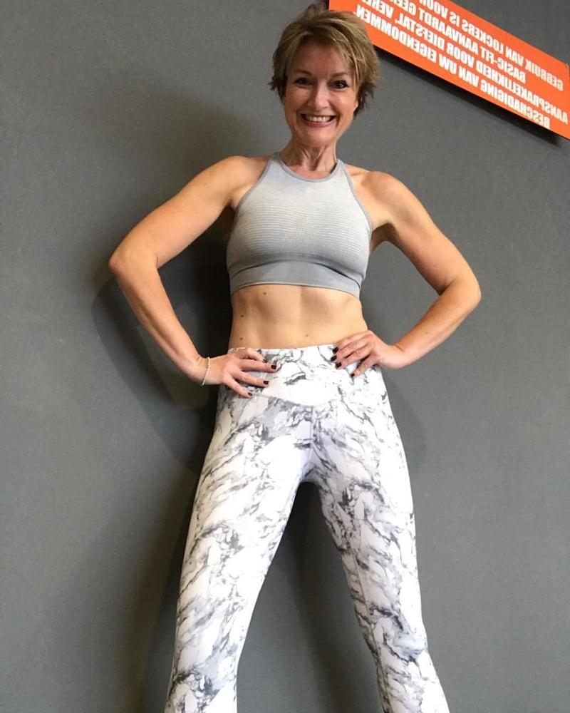 25P Erstaunliche MILF