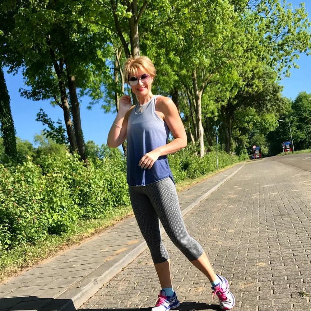 25P Erstaunliche MILF
