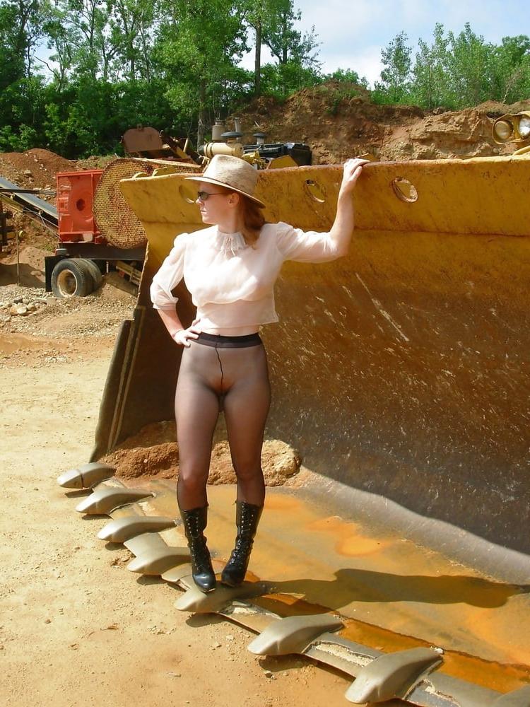 25P redhead amateur
