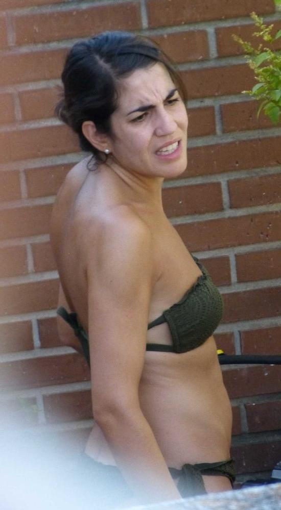 17P nice milf neighbor mom of 2 in bikini