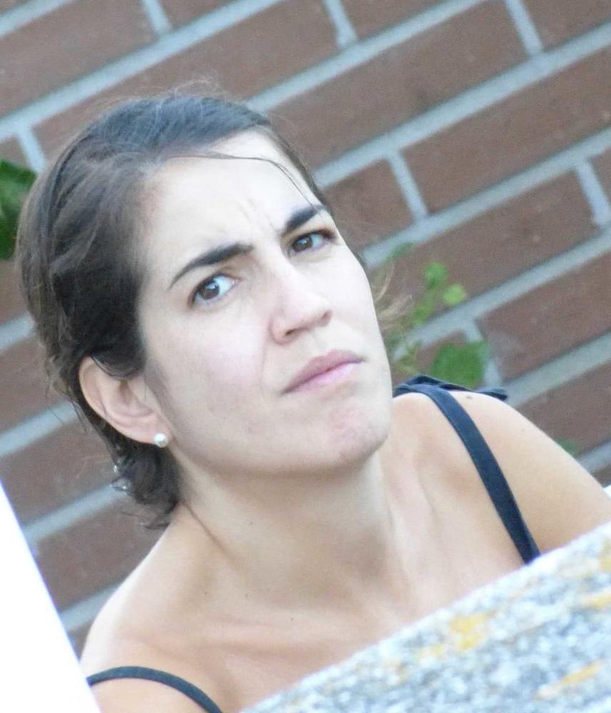 17P nice milf neighbor mom of 2 in bikini