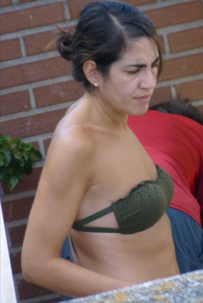 17P nice milf neighbor mom of 2 in bikini