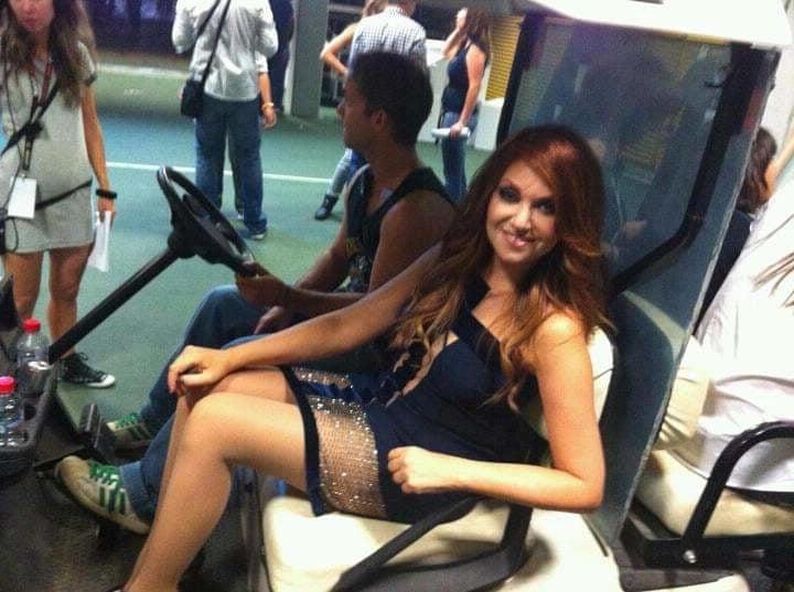 25P Greek milf