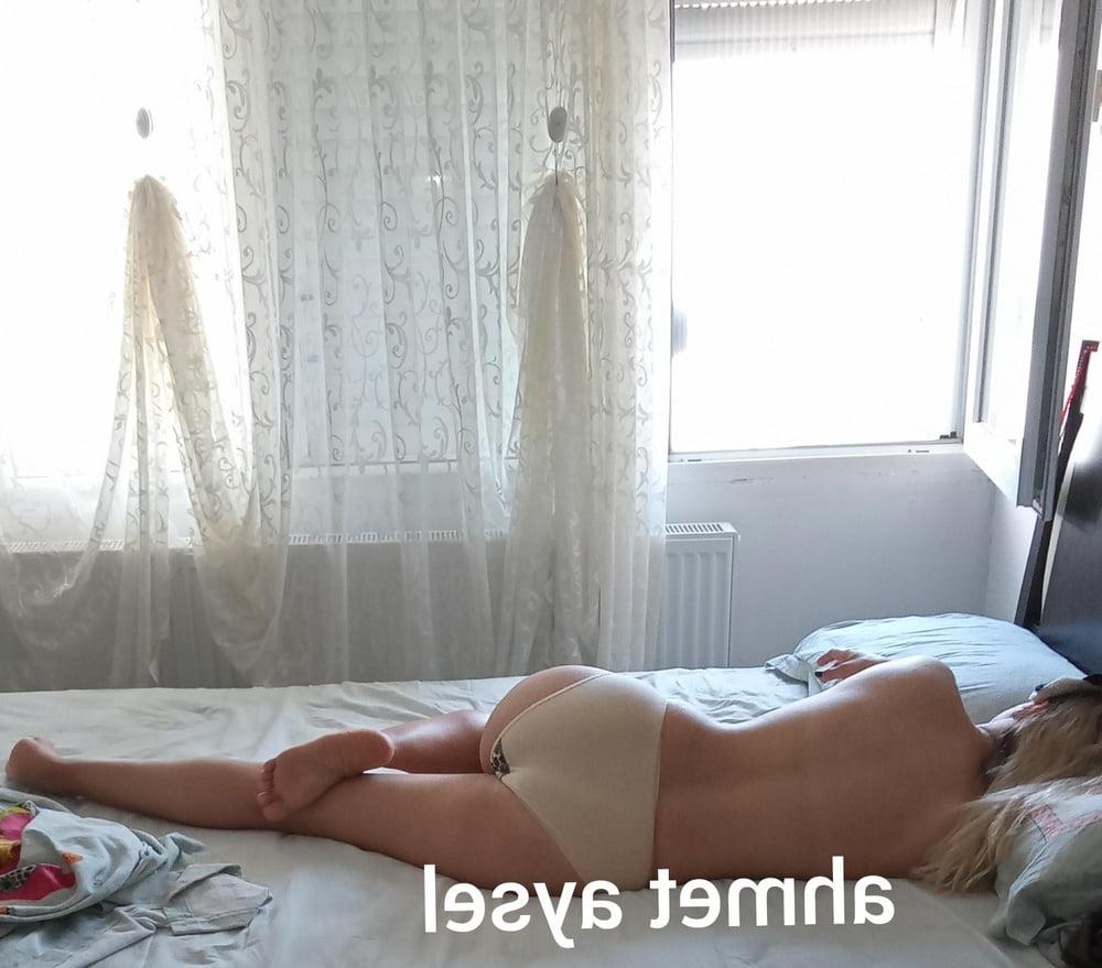 16P Turkish MILFS Mom Amateur Photos