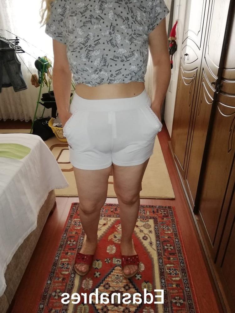 16P Turkish MILFS Mom Amateur Photos