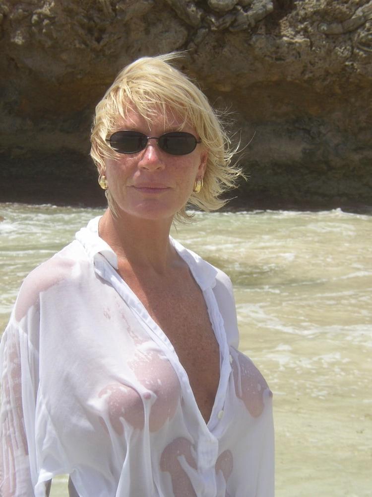 25P Fantastic milf