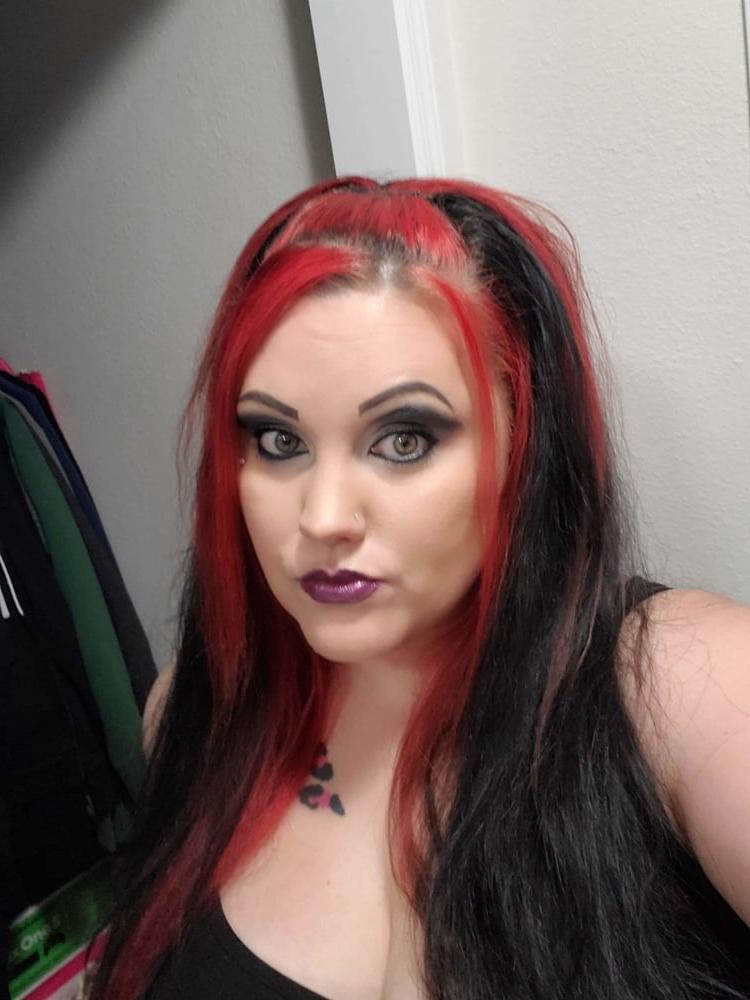 17P White Trash Slut