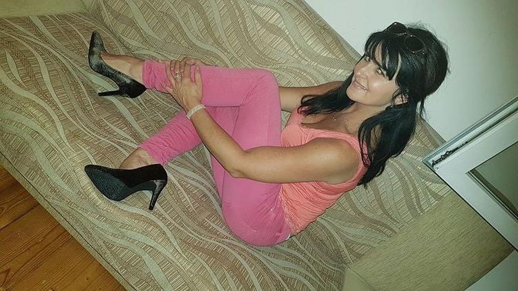 25P Anna milf