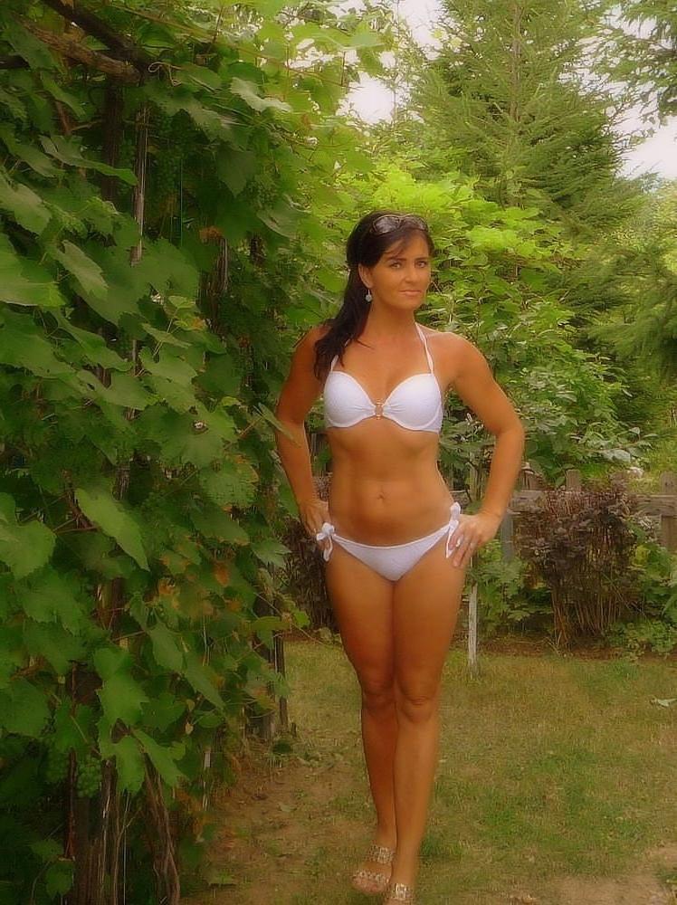 25P Anna milf