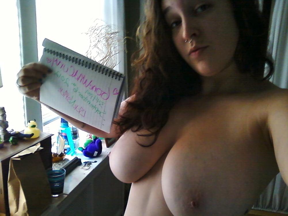 25P Random jersey slut 1