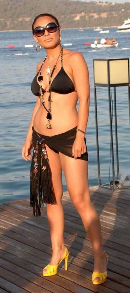 25P Mom MILF Summer Bikini Mix Xhamster Voyeur