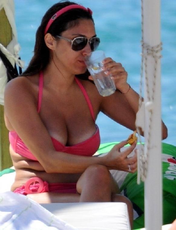 25P Mom MILF Summer Bikini Mix Xhamster Voyeur