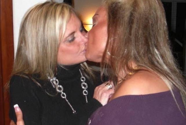 25P Kimmy Exposed as Total Slut