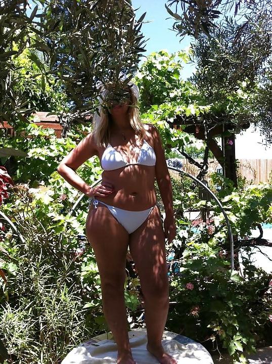 22P Russian MILFS Mom Amateur Old&amp;Young