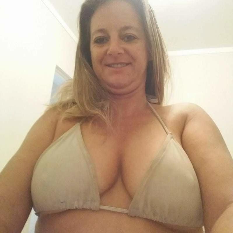 6P Mature White Milf