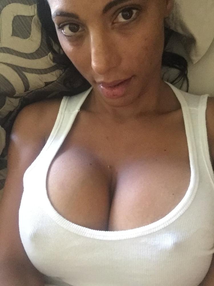 25P Tracy Shows You What a Slut She Is