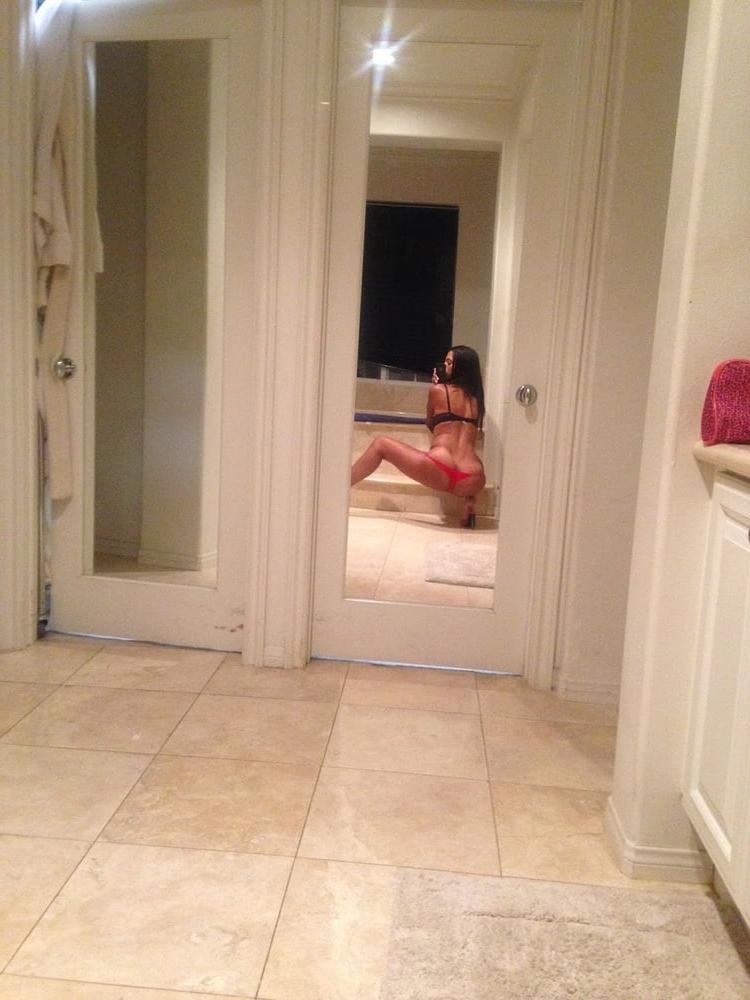 25P Tracy Shows You What a Slut She Is