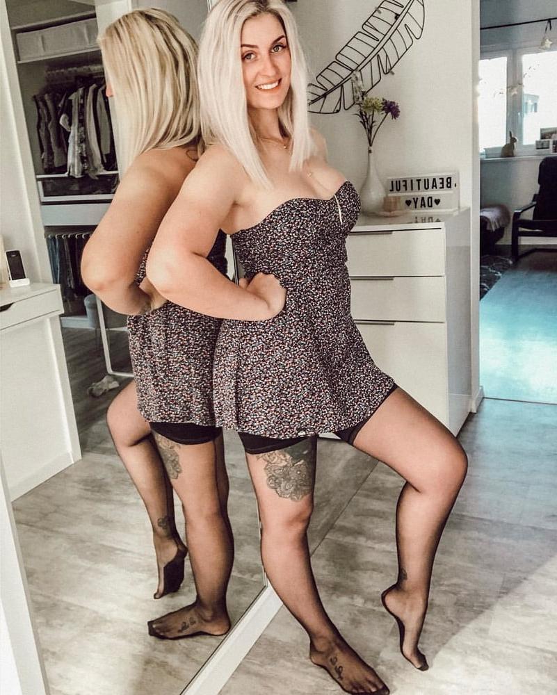 25P Pantyhosed Blonde Tramp Stamp Slut