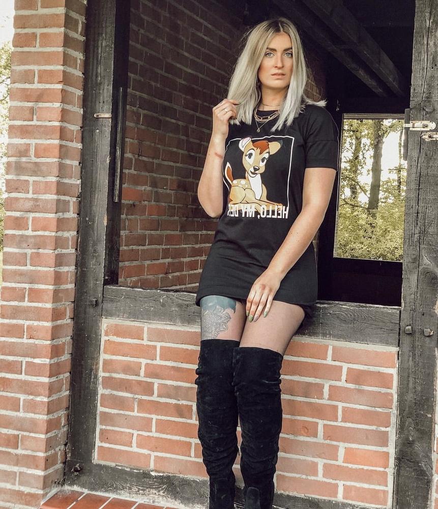 25P Pantyhosed Blonde Tramp Stamp Slut