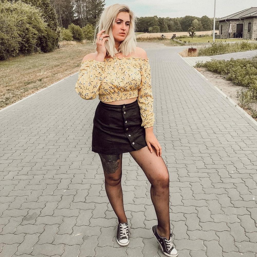 25P Pantyhosed Blonde Tramp Stamp Slut