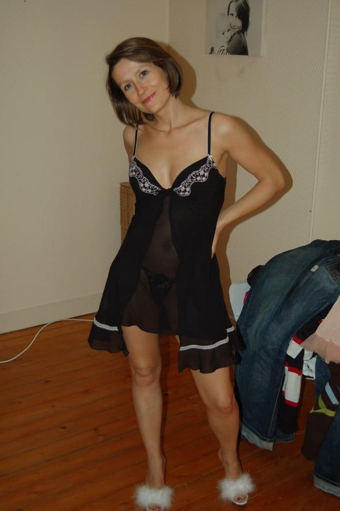 20P Lingerie slut 3