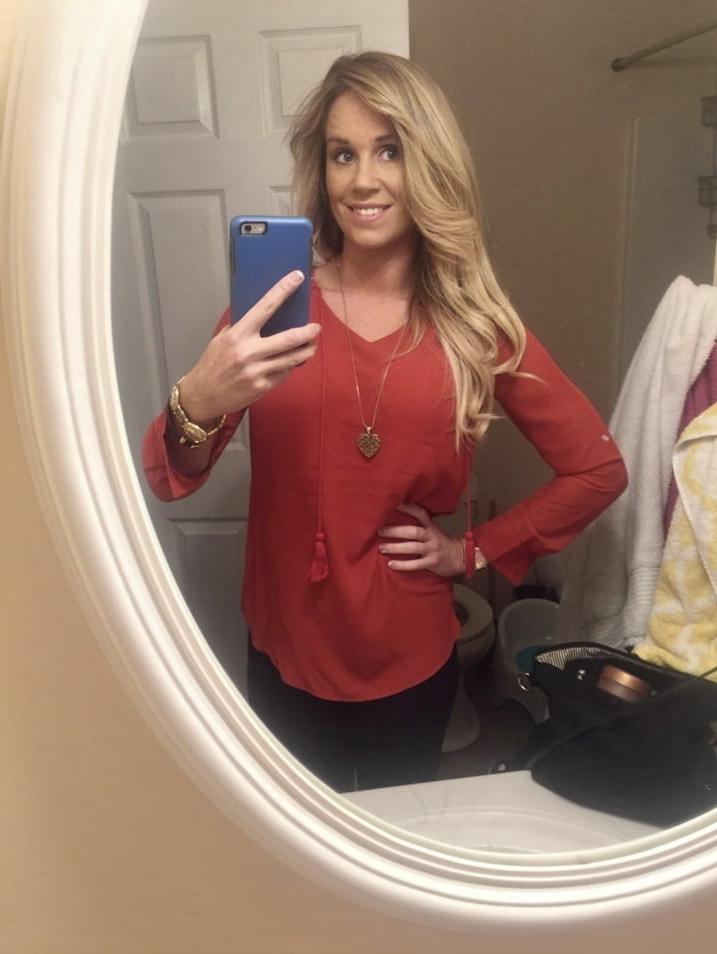 17P Blonde MILF with huge tits taking selfies