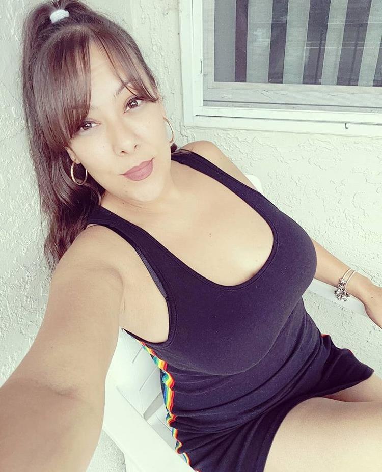 25P Bx Rican Milf