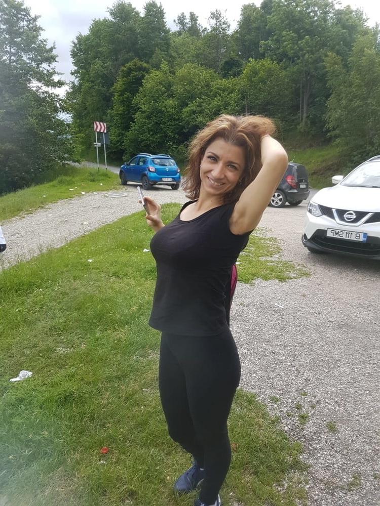 25P Beautiful and Busty MILFs 27