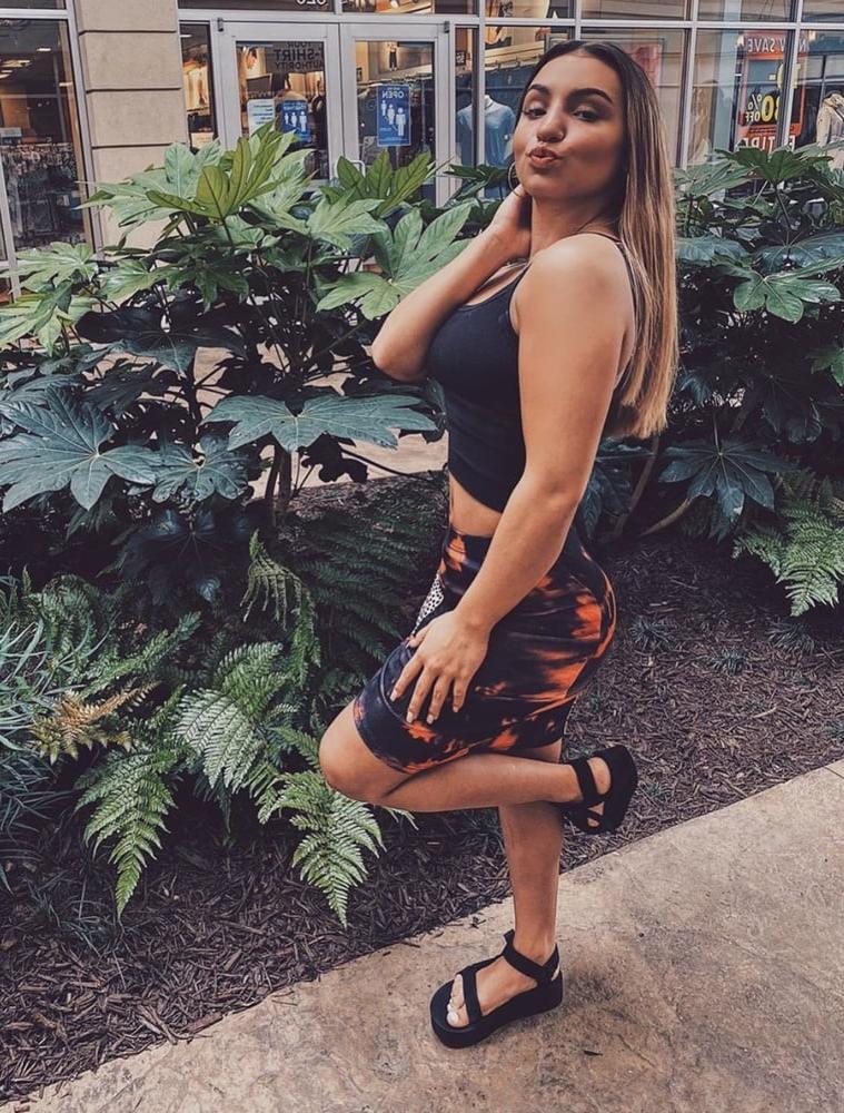 17P Instagram Slut 3