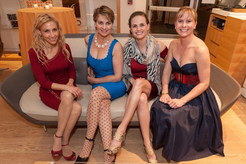 20P Which Milf Would You Pick 5?  Comments.