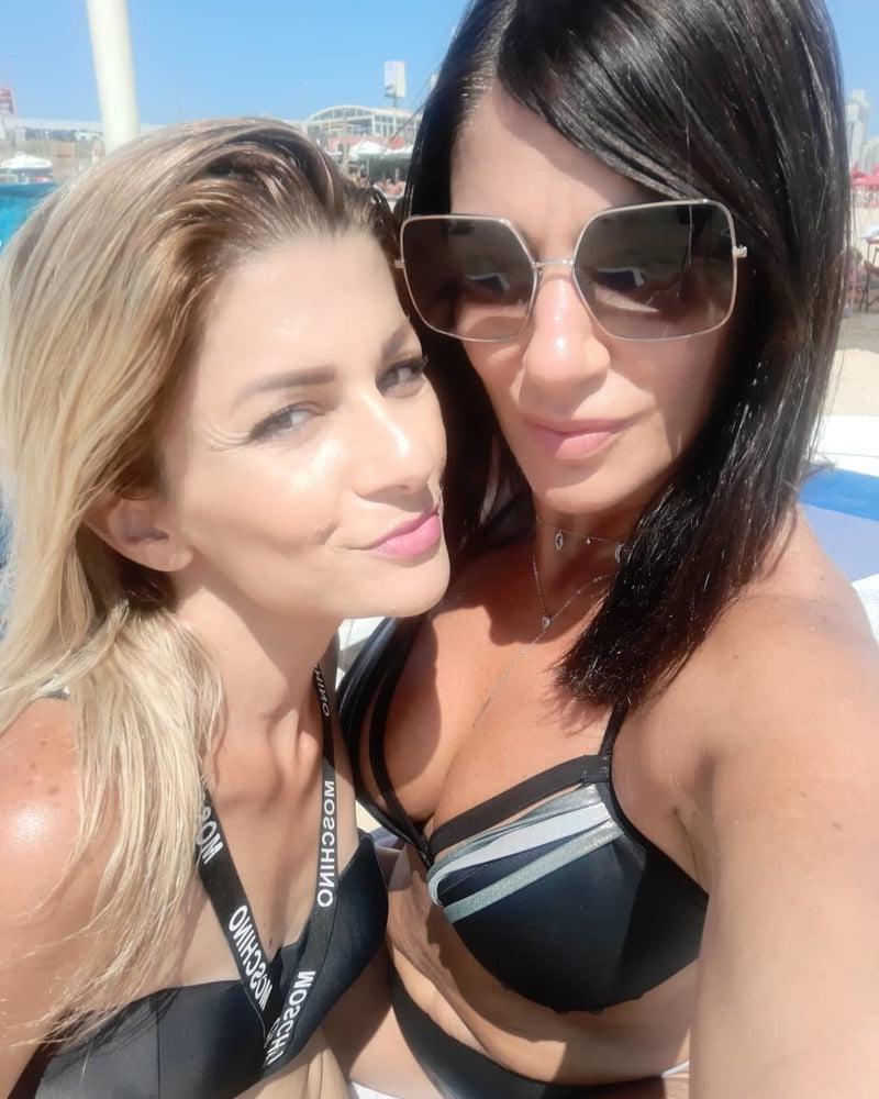 20P Which Milf Would You Pick 5?  Comments.