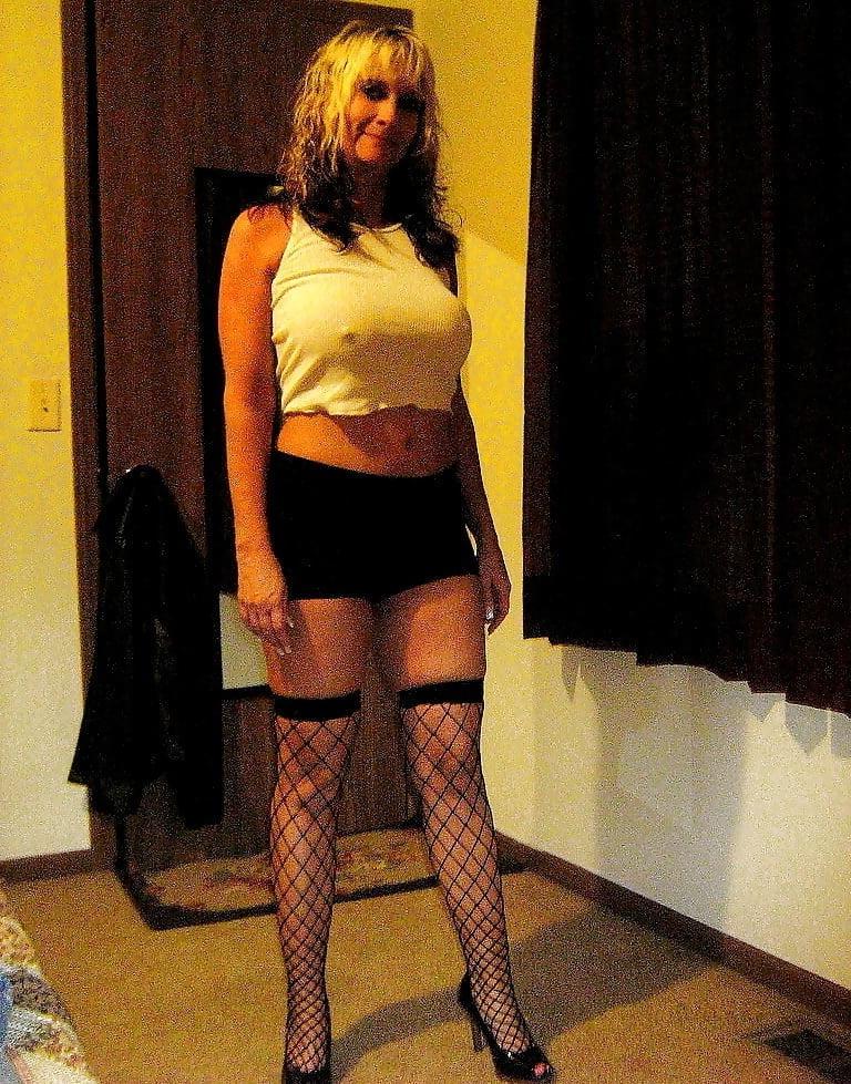 25P Quality MILFs - 1