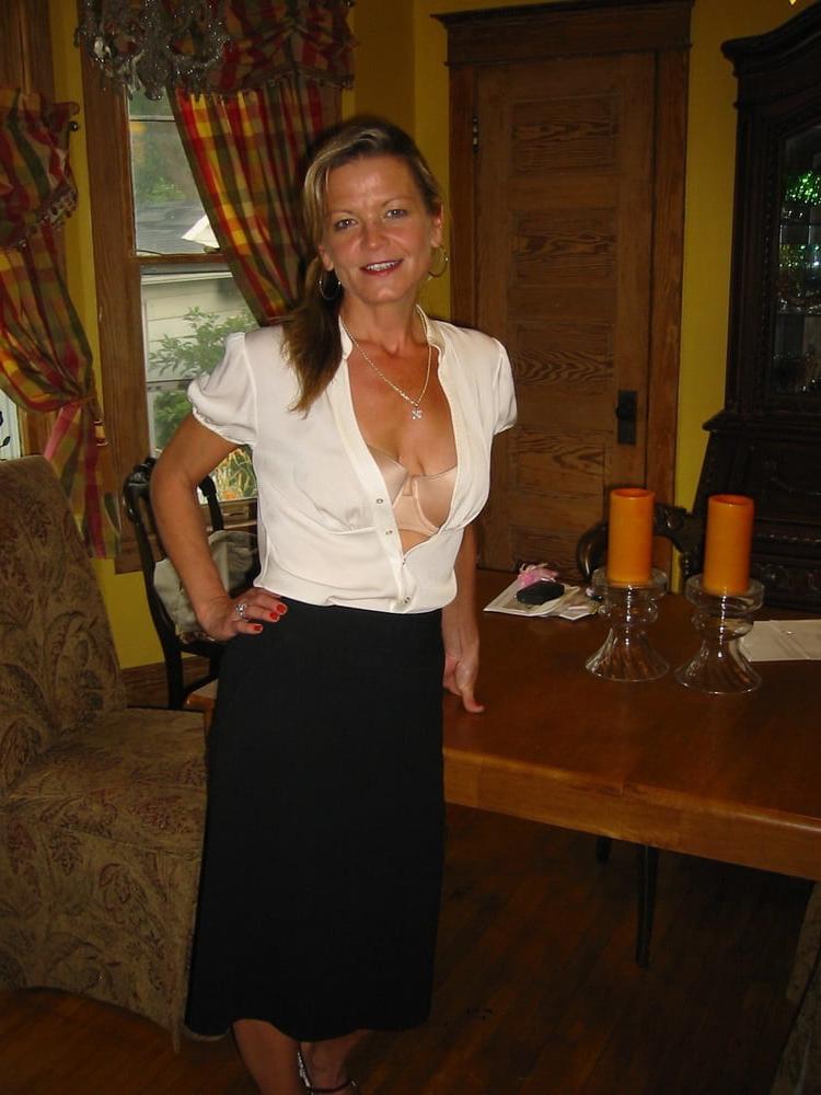 25P MILF Wives 116