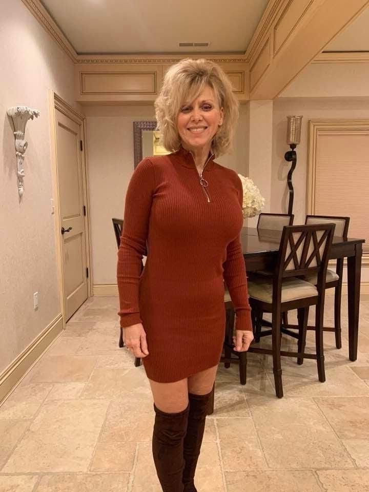 25P MILF Wives - Nice Boobs - Clothed - 24
