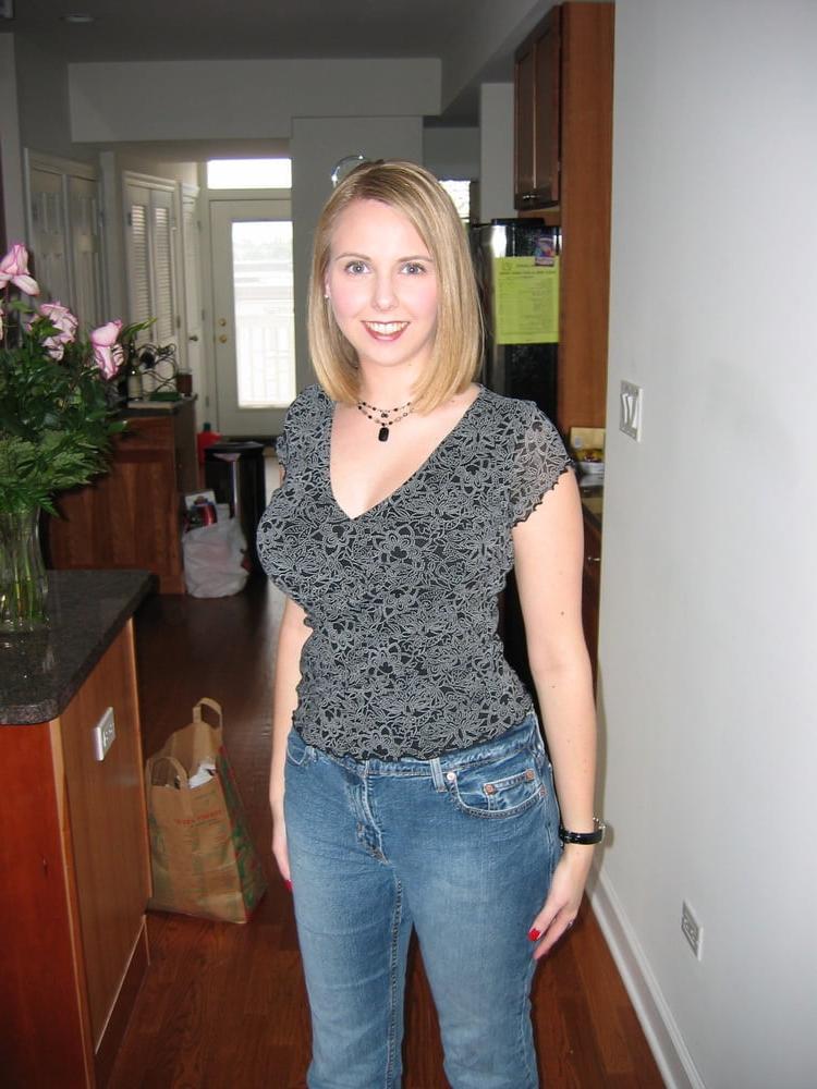 25P Beautiful and Busty MILFs 24