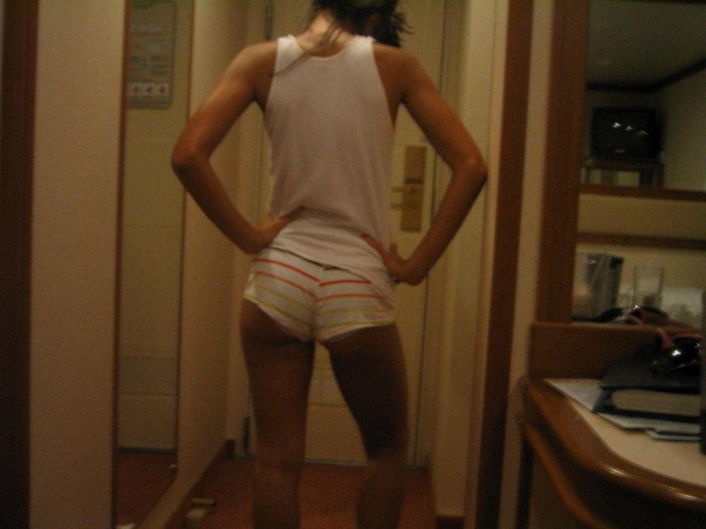 25P BRUNETTE AMATEUR