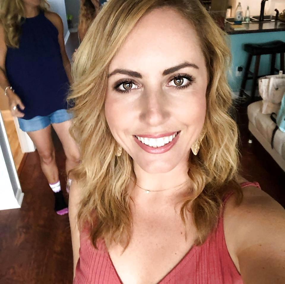 12P Which Hot Milf Gets Your Cum 2